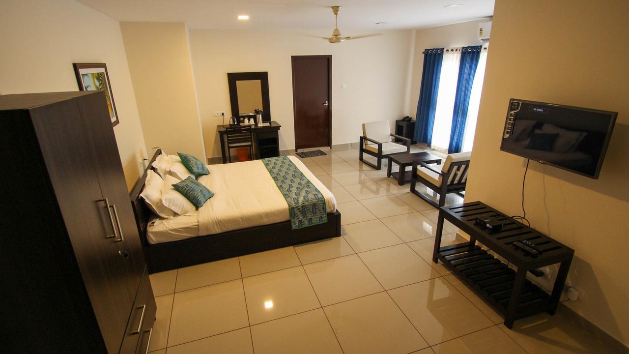 Kohinoor Hotel Alwaye Ngoại thất bức ảnh