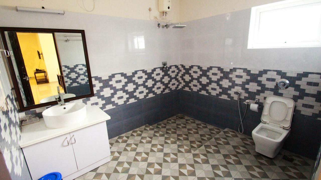 Kohinoor Hotel Alwaye Ngoại thất bức ảnh